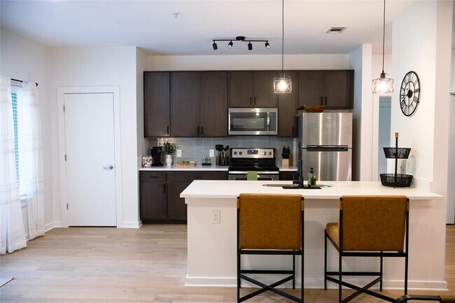 Photo - 2505 Thornton Rd Unidad 3108 Rental