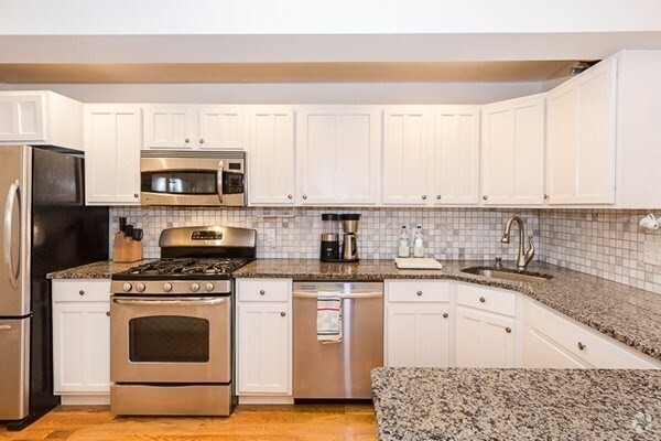 Building Photo - 6 Porter Rd Unit 1L Rental