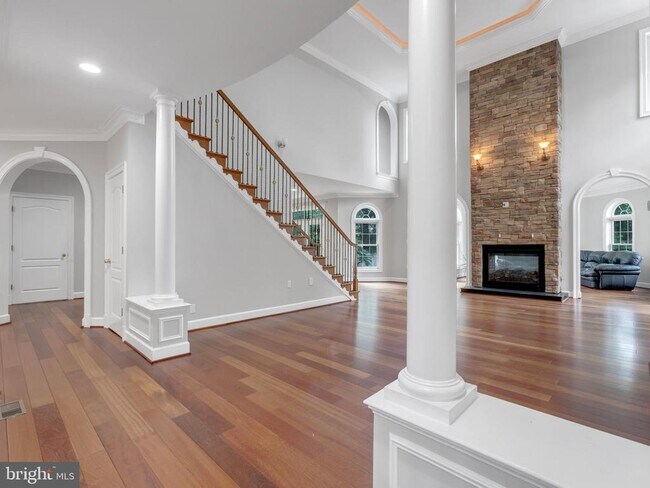 Photo - 6529 Fairlawn Dr