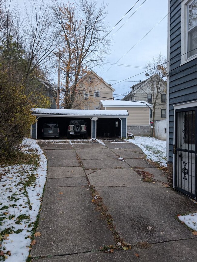 Photo - 3160 Meadowbrook Blvd House