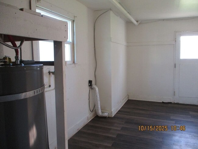 Photo - LUUC1 Unit 913 1/2