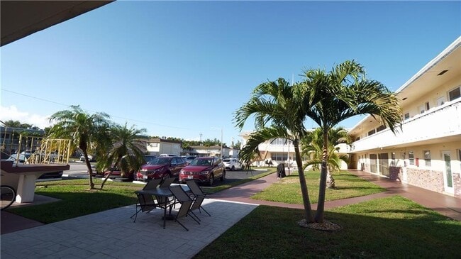 Photo - 1451 N 12th Ct Condominio Unidad 11A