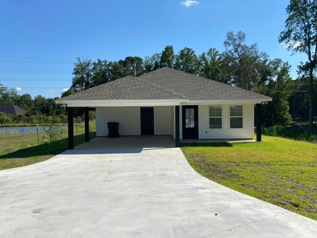 Building Photo - 14 Carney Ln Rental