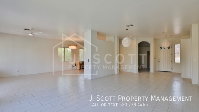 Photo - 836 W Aloe Pl