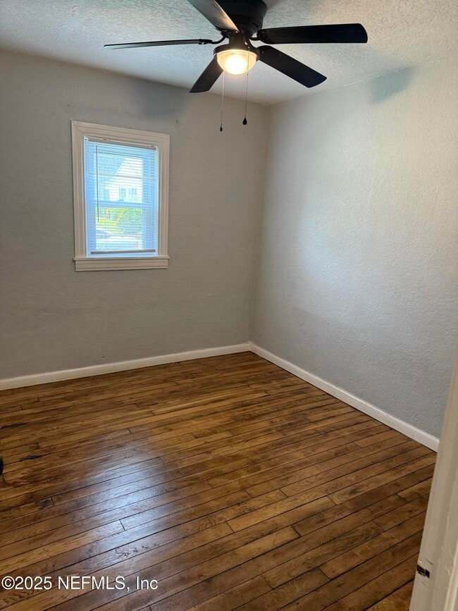 Photo - 1925 Jones St