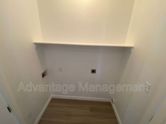 Photo - 738 N 150 E St