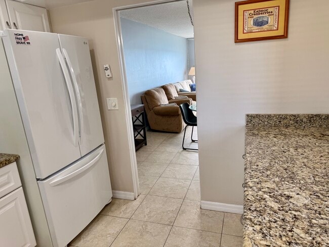 Photo - 4775 Cove Cir Unit 508