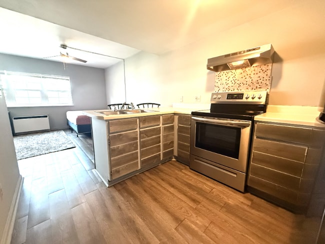 Photo - 6850 Blue Heron Blvd Unidad 606