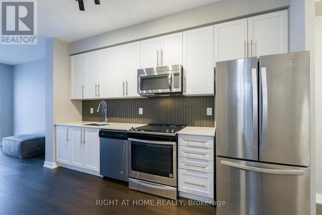Photo - 4011 Brickstone Mews Unit 4611