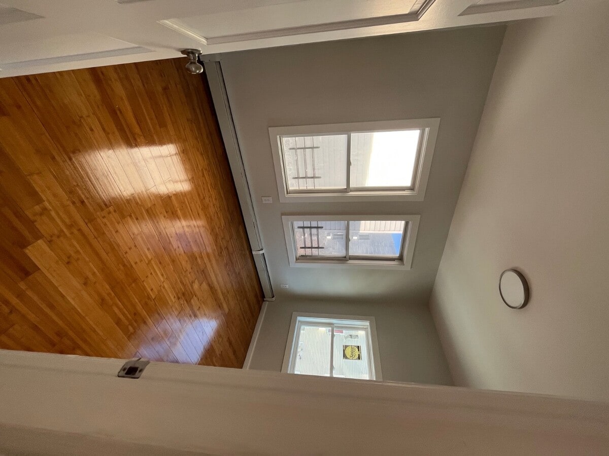 Photo - 72-21 Burchell Ave