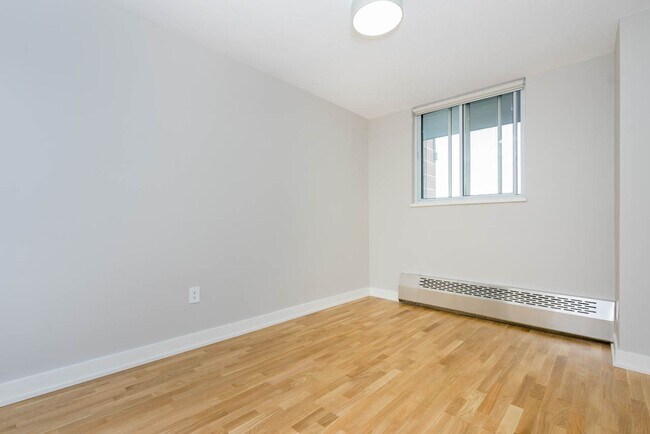 Photo - 230 Oak St Unité 1607