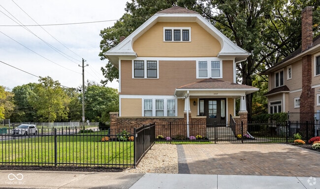 Building Photo - 1457 Fairfield Ave Rental