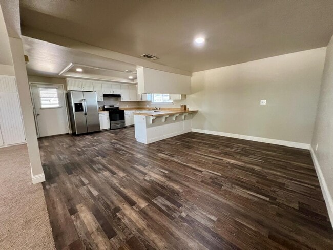 Photo - 13608 S Academy Ave