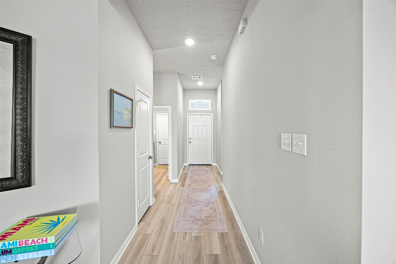 Photo - 383 Shoreview Dr