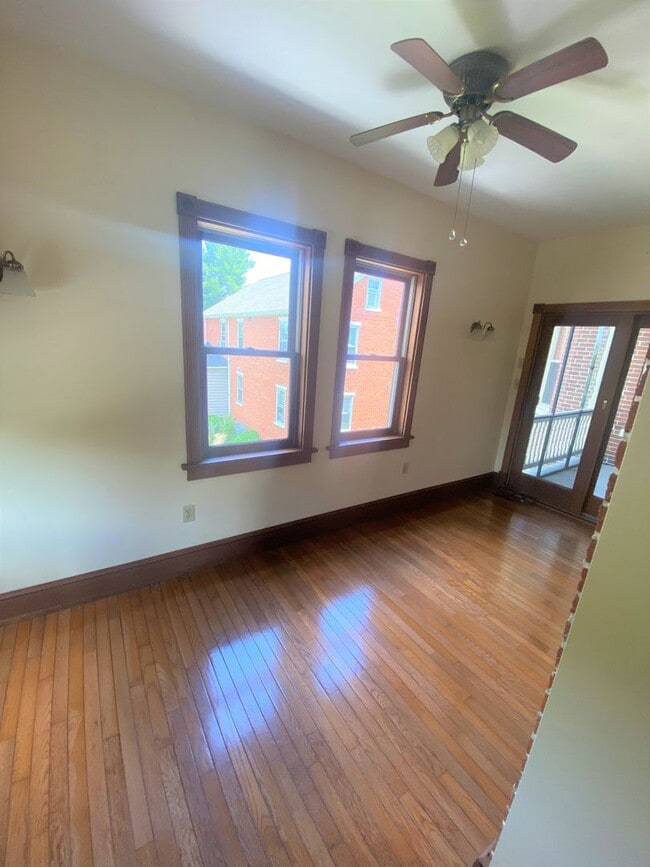 Photo - 2115 Marietta Ave