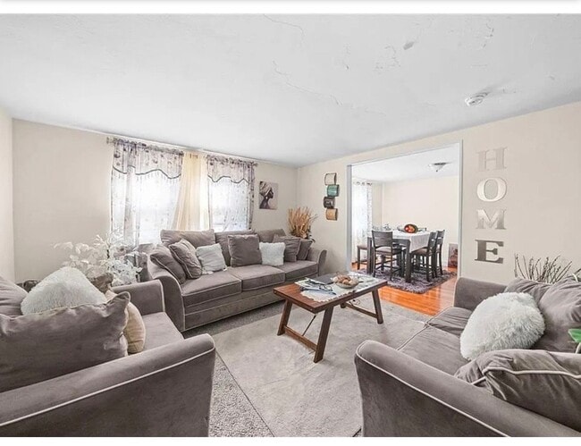 Photo - 22 RARITAN Ave Unit 2nd floor