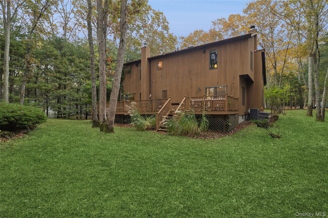 Building Photo - 15 Mt Misery Dr
