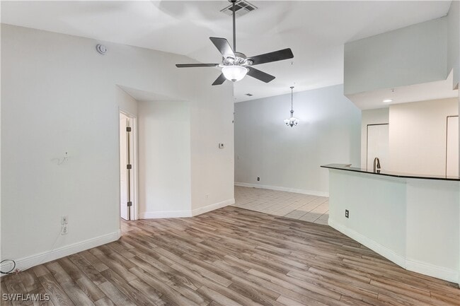 Building Photo - 8285 Ibis Club Dr Unit 807