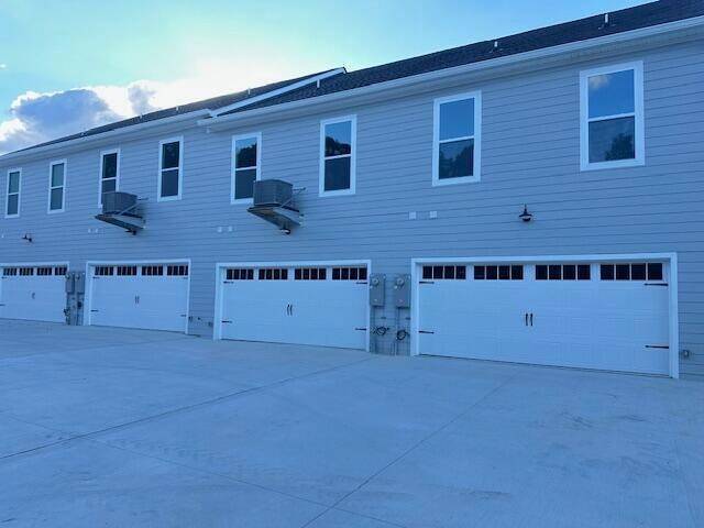 Photo - 1923 Cypress Ln