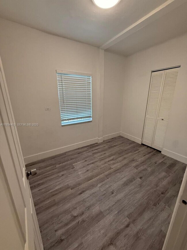 Photo - 6909 NW 2nd Ave Unidad 6909