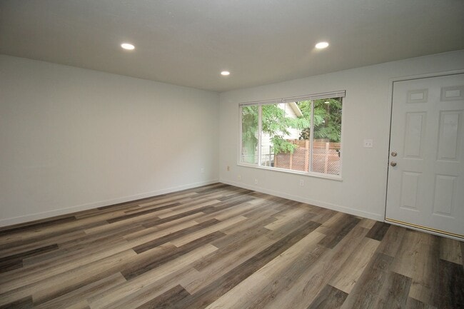 Photo - 7615-7615 N Curtis Ave Unidad 7615