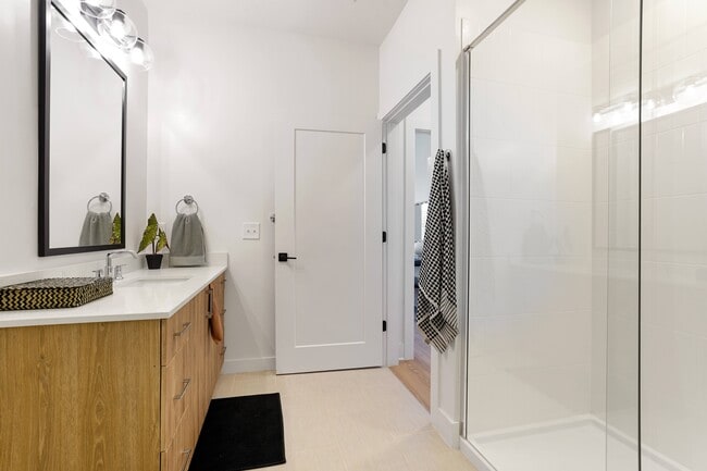 Photo - Boxcar Apartments