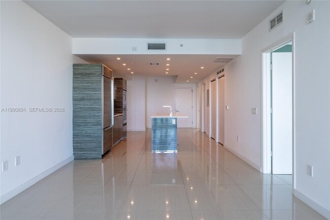 Photo - 460 NE 28th St Unit 707