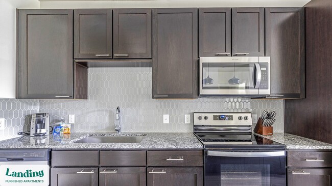 Photo - 5200 White Settlement Rd Unidad 2312