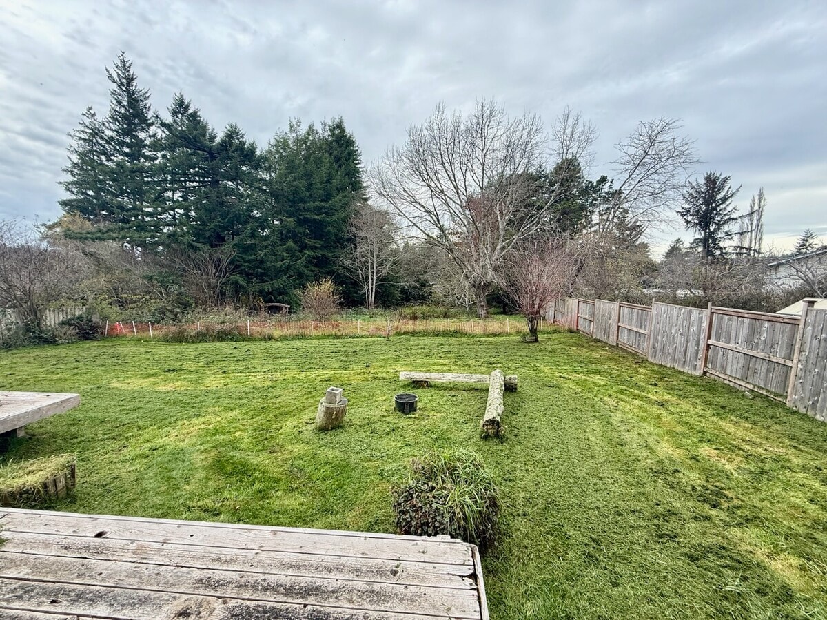 Photo - 2990 Elk Valley Rd