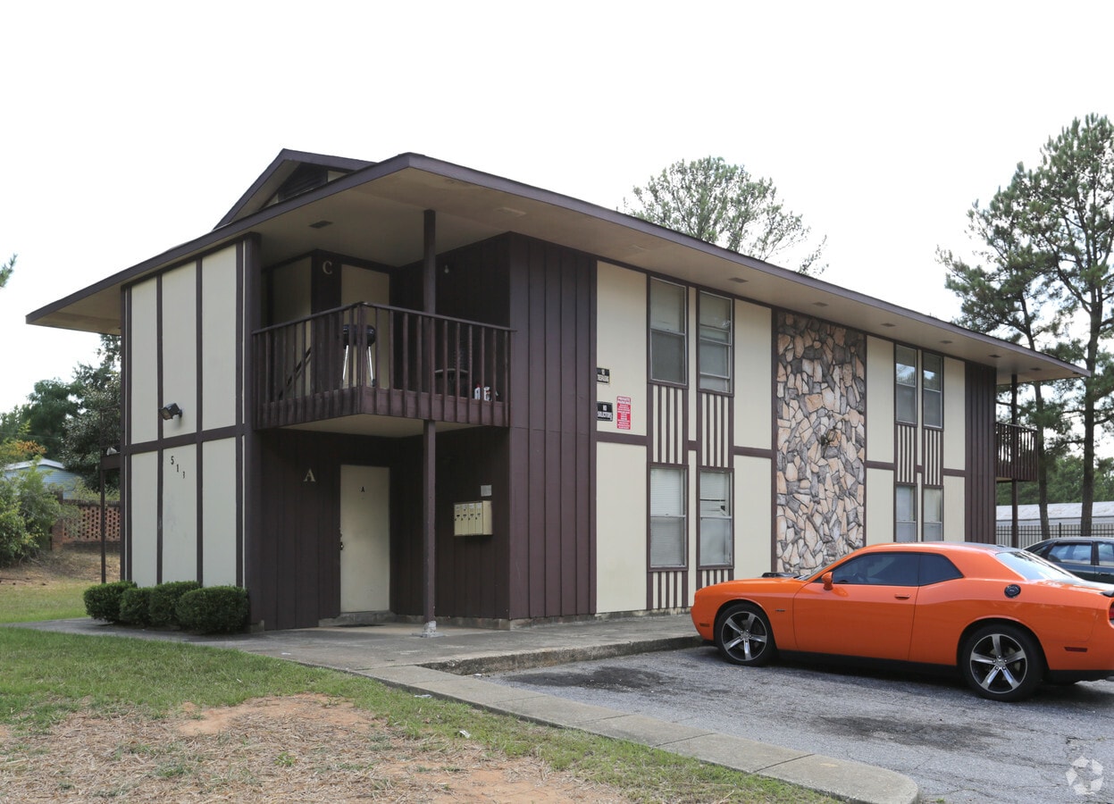 Botany Arms Apartments - Botany Arms Apartments