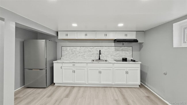 Photo - 429 S 3rd Ave