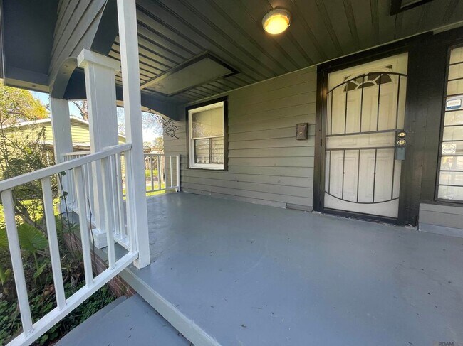 Photo - 4112 Sycamore St