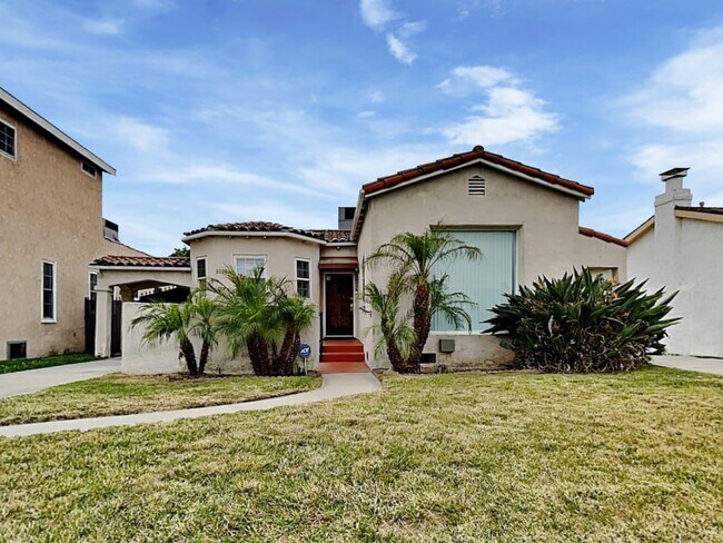 Photo - 2028 W 85th St