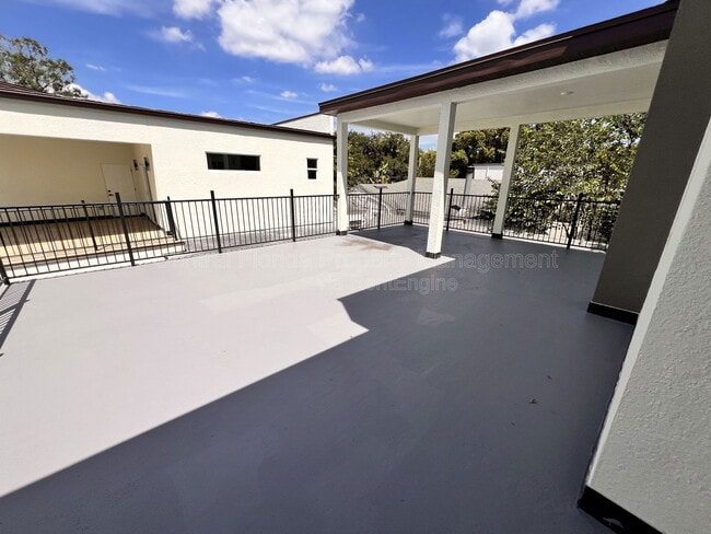 Photo - 21 N Hampton Ave