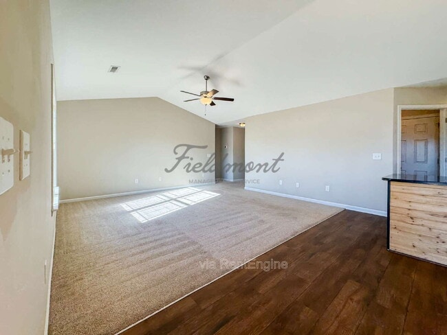 Photo - 116 Veranda Cir