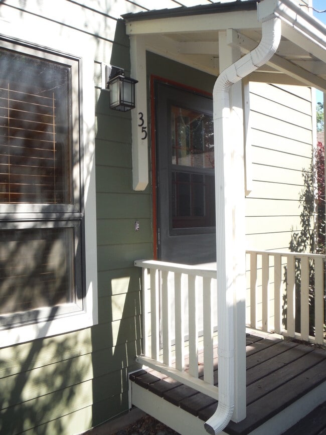 Cute 3 Bedroom Condo w/ Bonus Room - Walki... - Cute 3 Bedroom Condo w/ Bonus Room - Walki...
