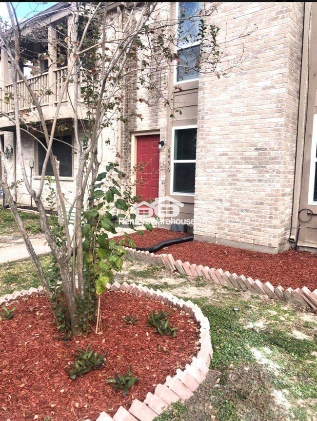 Photo - 6456 Kentwick Dr