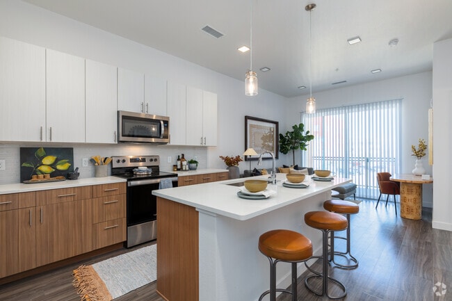 1BR, 1BA - 701SF - Kitchen