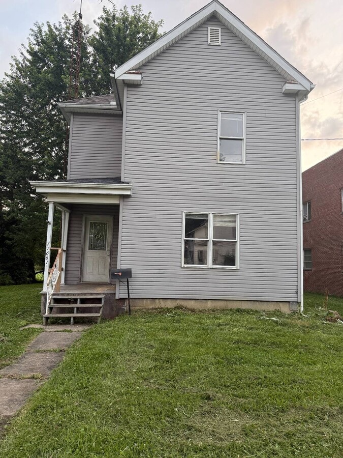 Photo - 11661 Rockhill Ave NE House