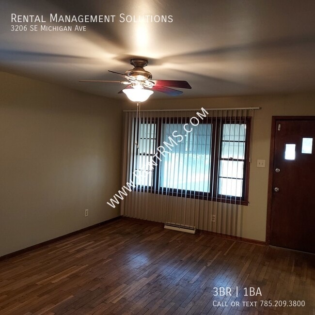 Photo - 3206 SE Michigan Ave