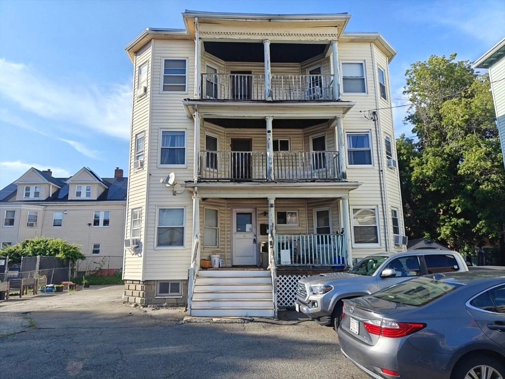 Photo - 13 Harnden Rd Unit 2