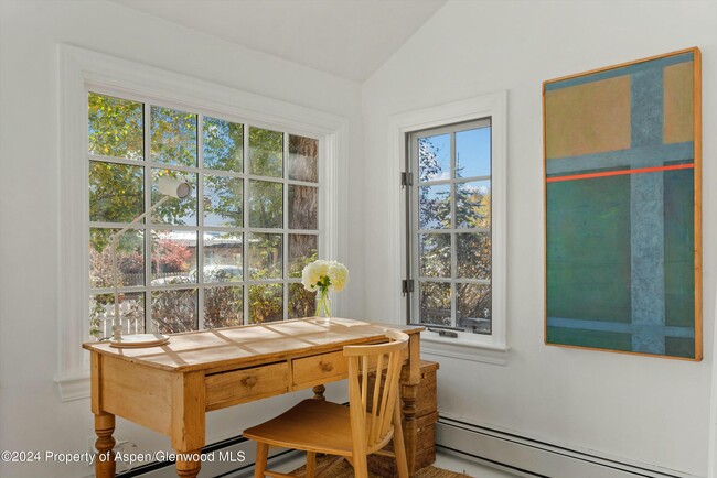Photo - 120 E Sopris Dr