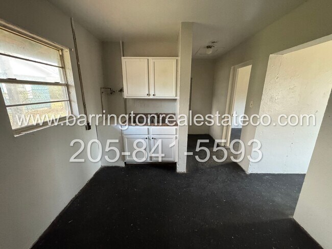 Photo - 341 Iota Ave S Unidad A