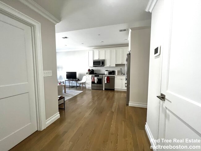 Photo - 14 Mount Hood Rd Unit 3
