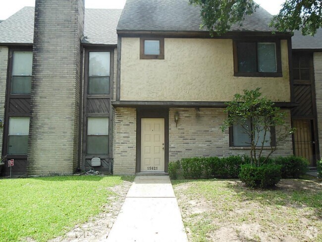 Building Photo - 15621 Weldon Dr Rental