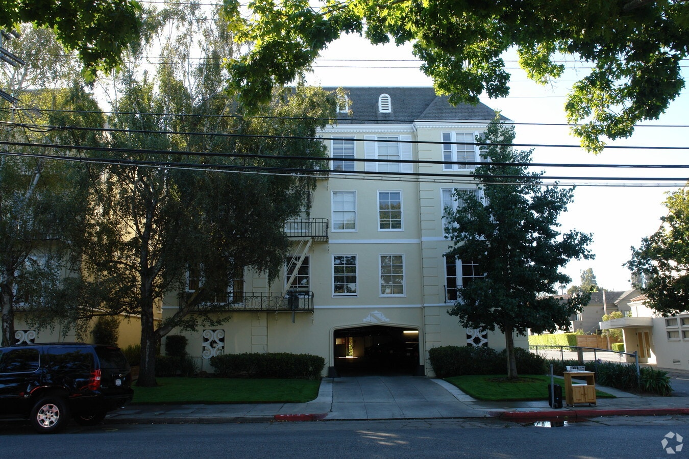Florigrove Apartments - Florigrove Apartments