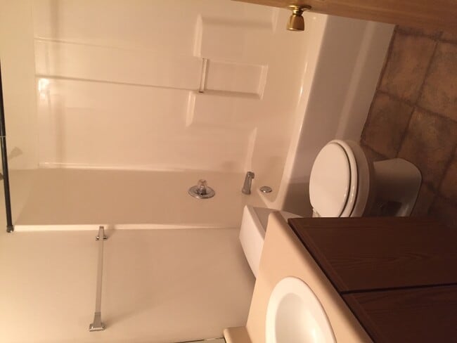 Photo - 401 Brunswick Dr Unit 3