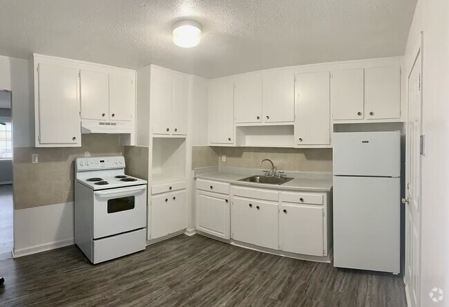 Building Photo - Water Oak Village Rental