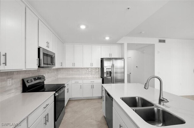 Photo - 18461 Copperhead Ct N Ct Unit 423