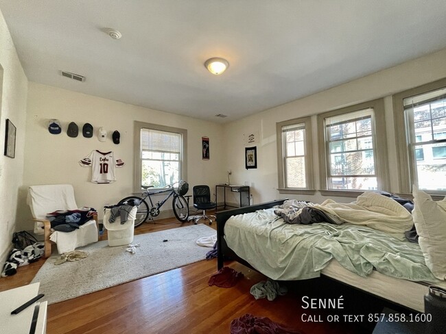 Photo - 49 Englewood Ave Apartment Unit 2